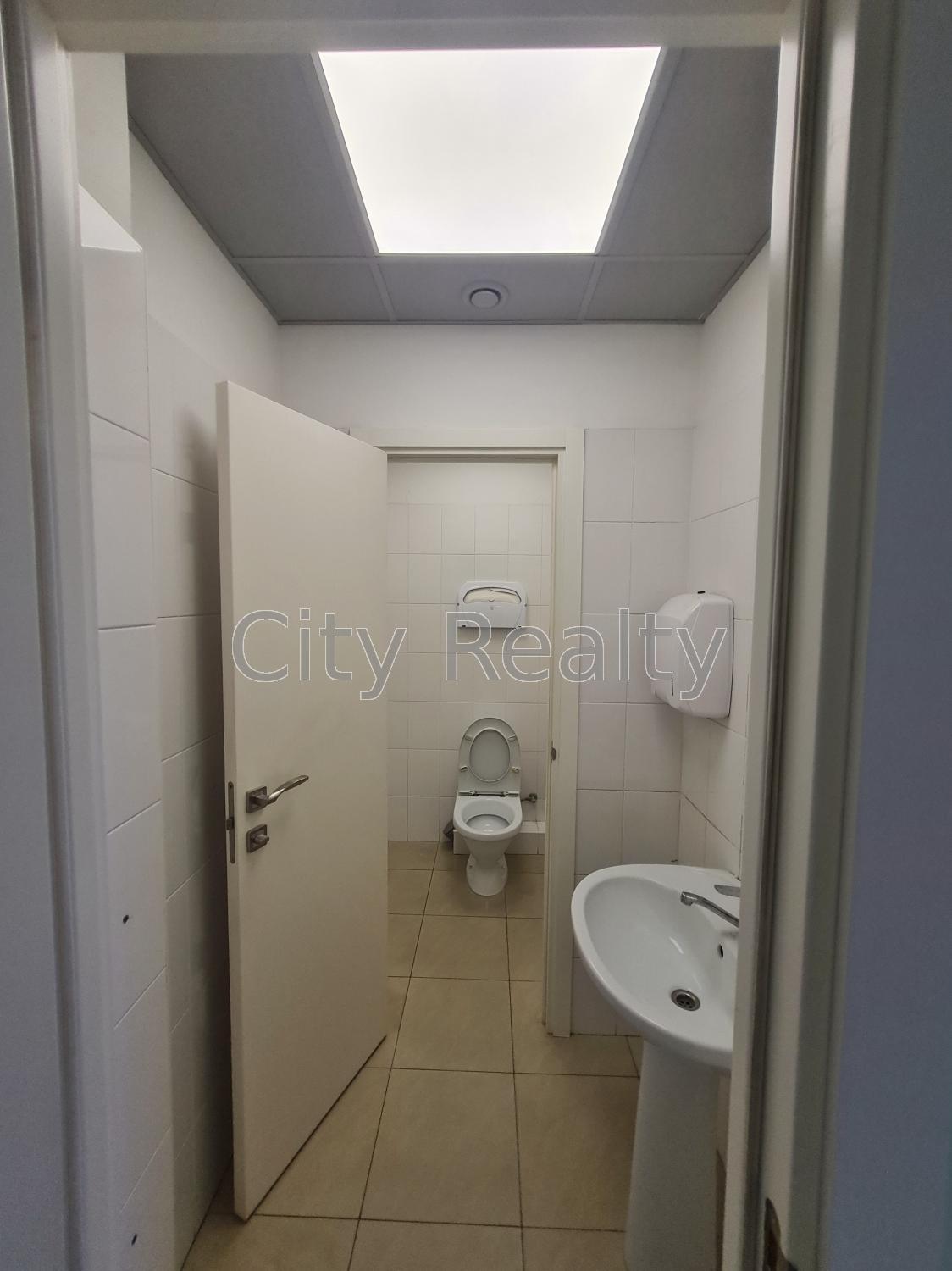 Аренда офиса 294 м², Степана Бандеры просп., 20Б