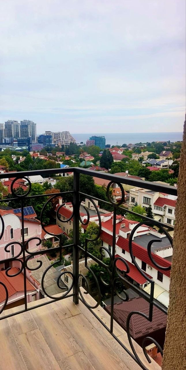 Продажа 2-комнатной квартиры 60 м², Педагогическая ул., 23 Б