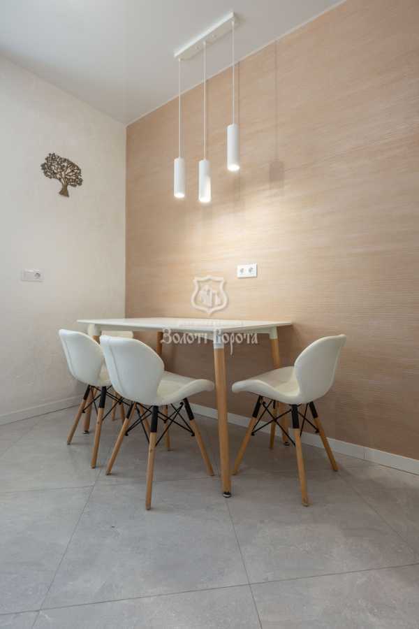 Продажа 2-комнатной квартиры 86.5 м², Чорних Запорожців, 26а