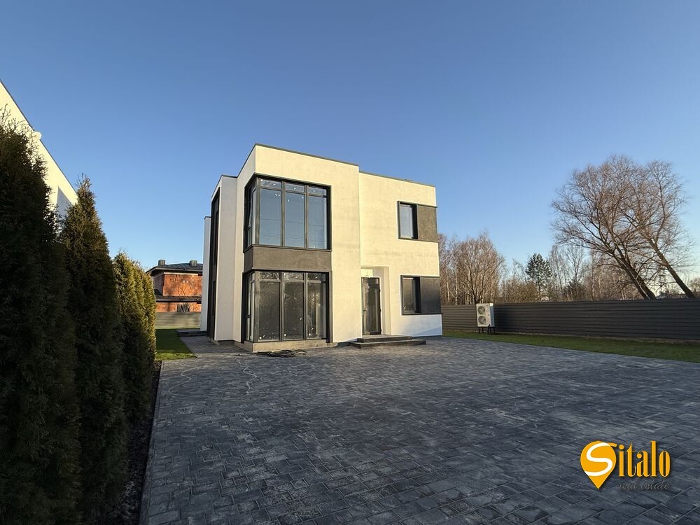 Продажа дома 180 м²