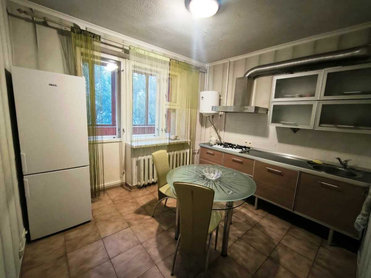 Оренда 1-кімнатної квартири 52 м², Генерала Алмазова вул., 6