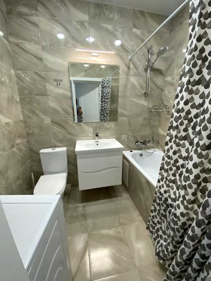 Оренда 1-кімнатної квартири 41 м², Миколи Гулака вул., 4