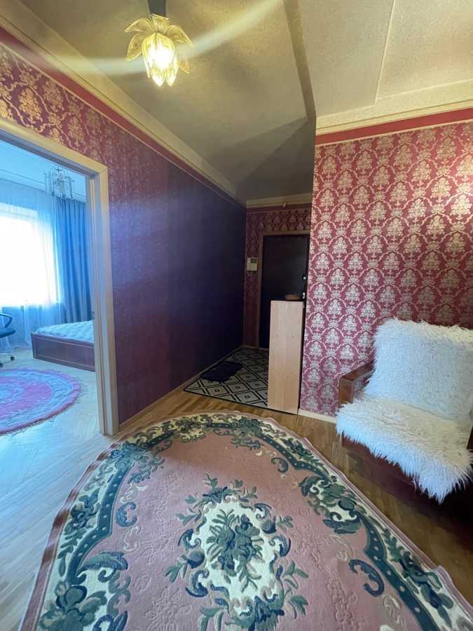 Оренда 3-кімнатної квартири 89 м², Генерала Алмазова вул., 14