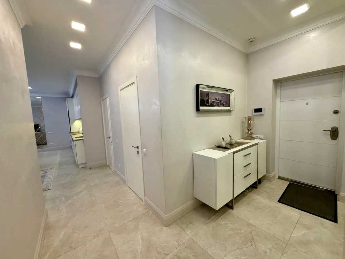 Оренда 3-кімнатної квартири 90 м², Іоанна Павла ІІ вул., 6/1