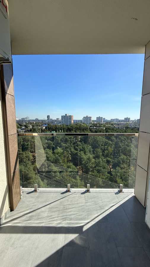 Продажа 1-комнатной квартиры 46.6 м², Князя Романа Мстиславича, 28Б