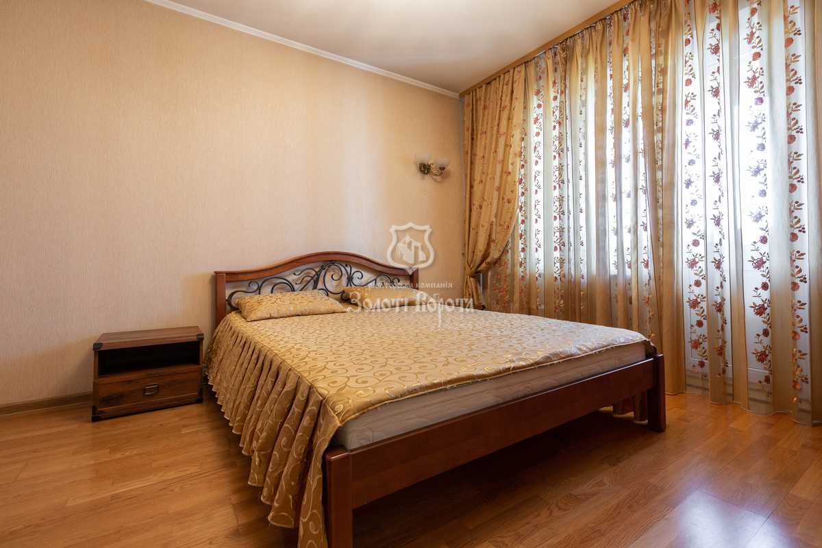 Продаж 2-кімнатної квартири 55.3 м², Миколи Бажана просп., 9