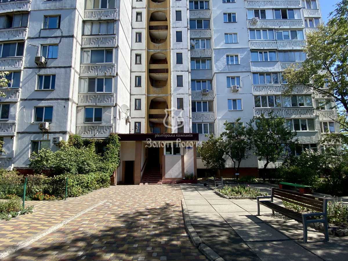 Продаж 2-кімнатної квартири 55.3 м², Миколи Бажана просп., 9