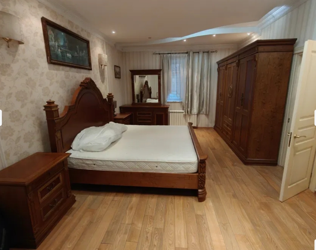 Аренда дома 260 м², Толбухина ул.