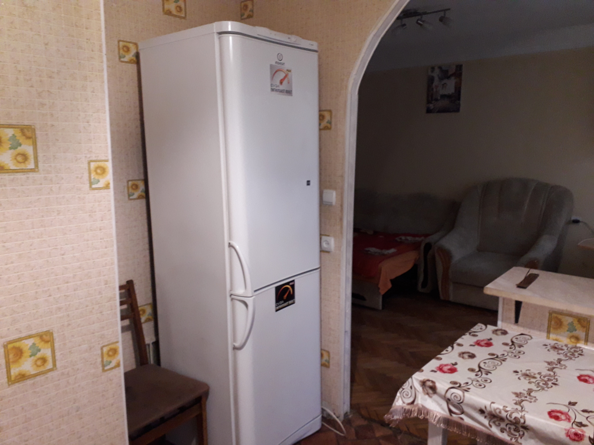 Оренда 1-кімнатної квартири 33 м², Академіка Курчатова вул.