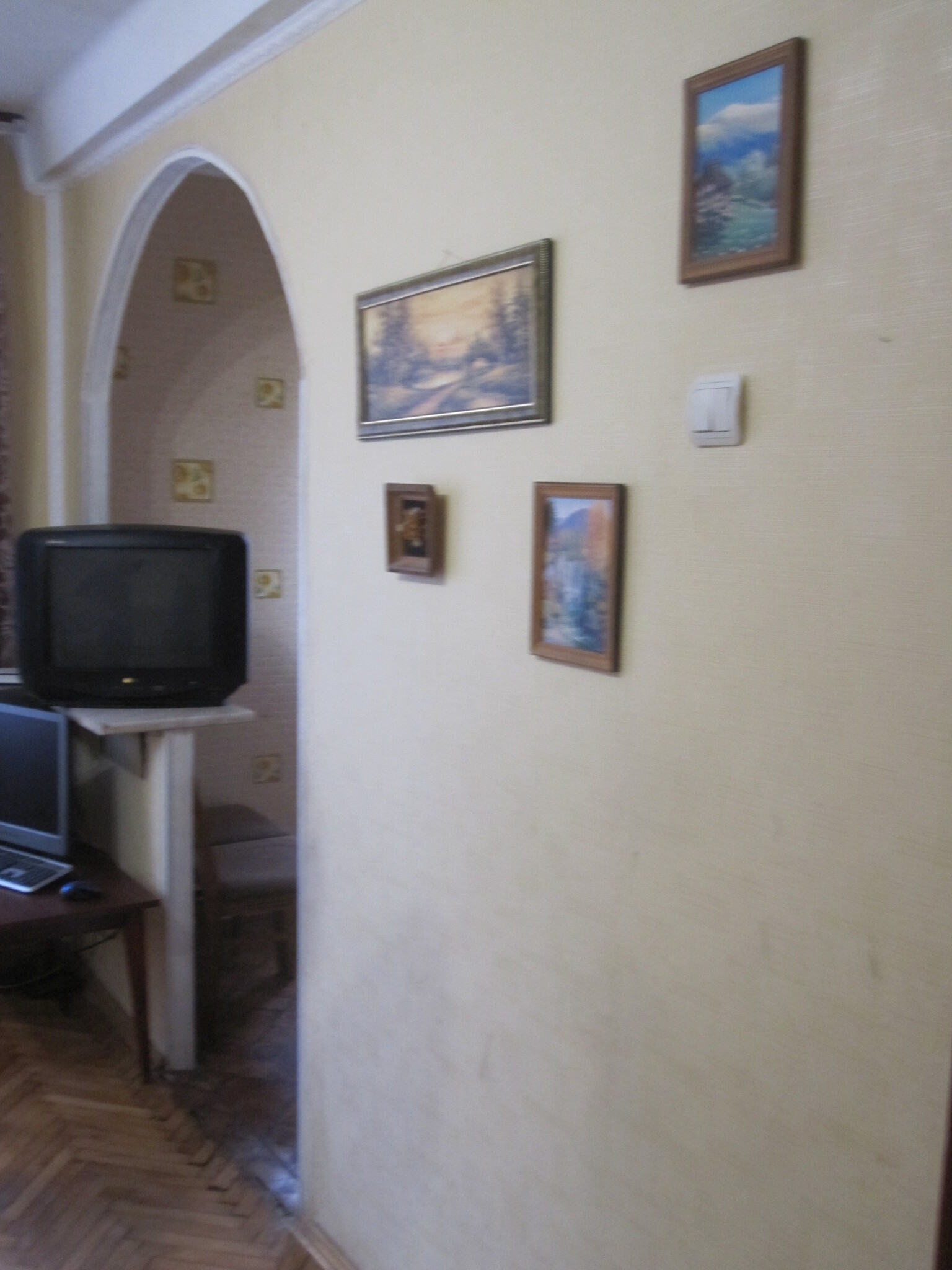Оренда 1-кімнатної квартири 33 м², Академіка Курчатова вул.