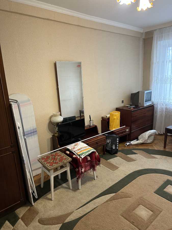 Продажа 2-комнатной квартиры 46 м², Волынская ул., 31