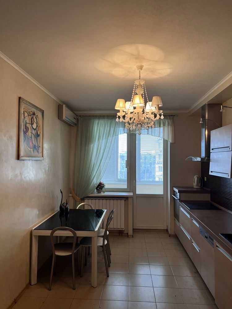 Продажа 4-комнатной квартиры 152 м², Героев Сталинграда просп., 4 К1