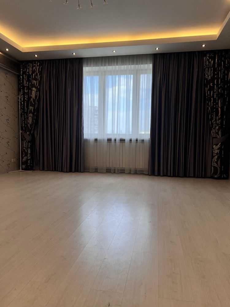 Продажа 4-комнатной квартиры 152 м², Героев Сталинграда просп., 4 К1