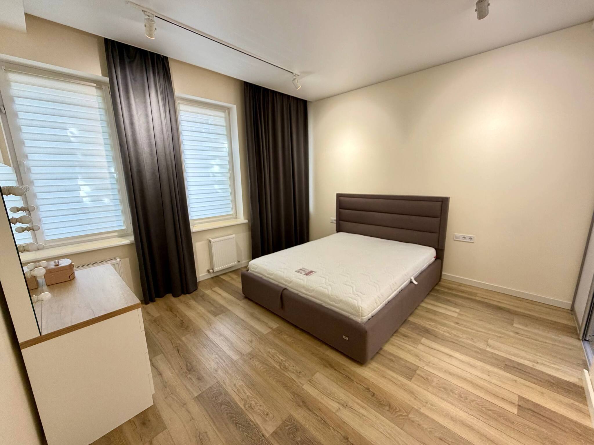 Аренда 4-комнатной квартиры 80 м², Князя Ярослава Мудрого ул.