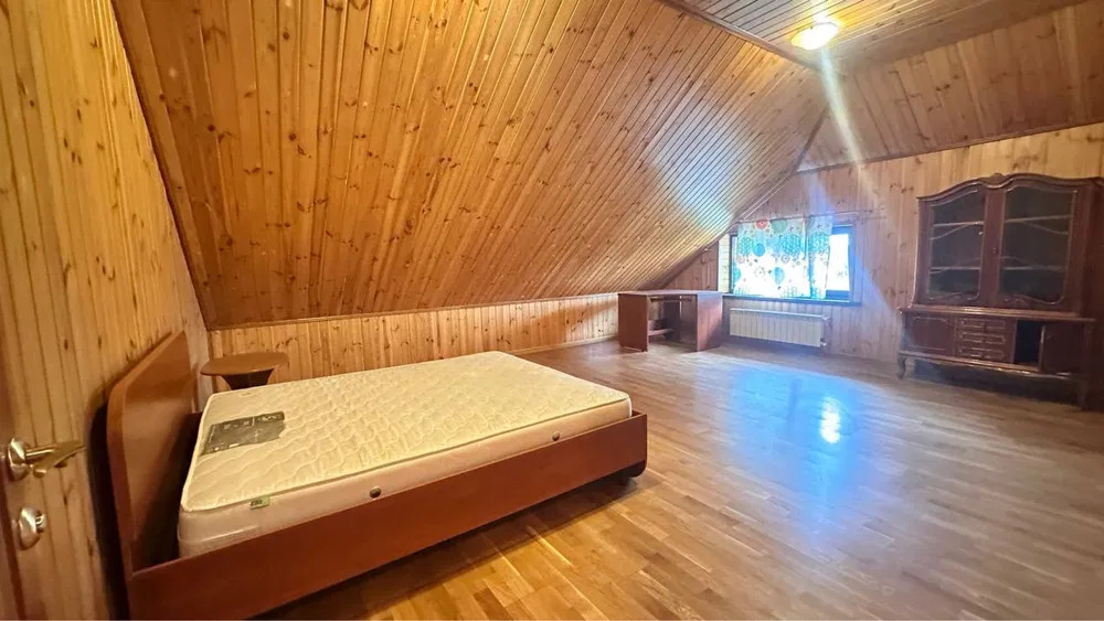 Оренда будинку 650 м²