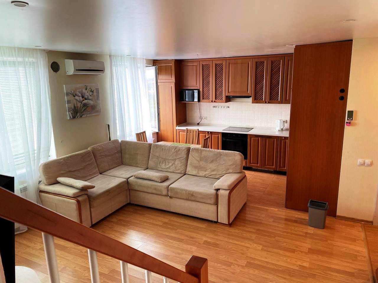 Продажа 3-комнатной квартиры 104 м², Петра Григоренко просп., 16