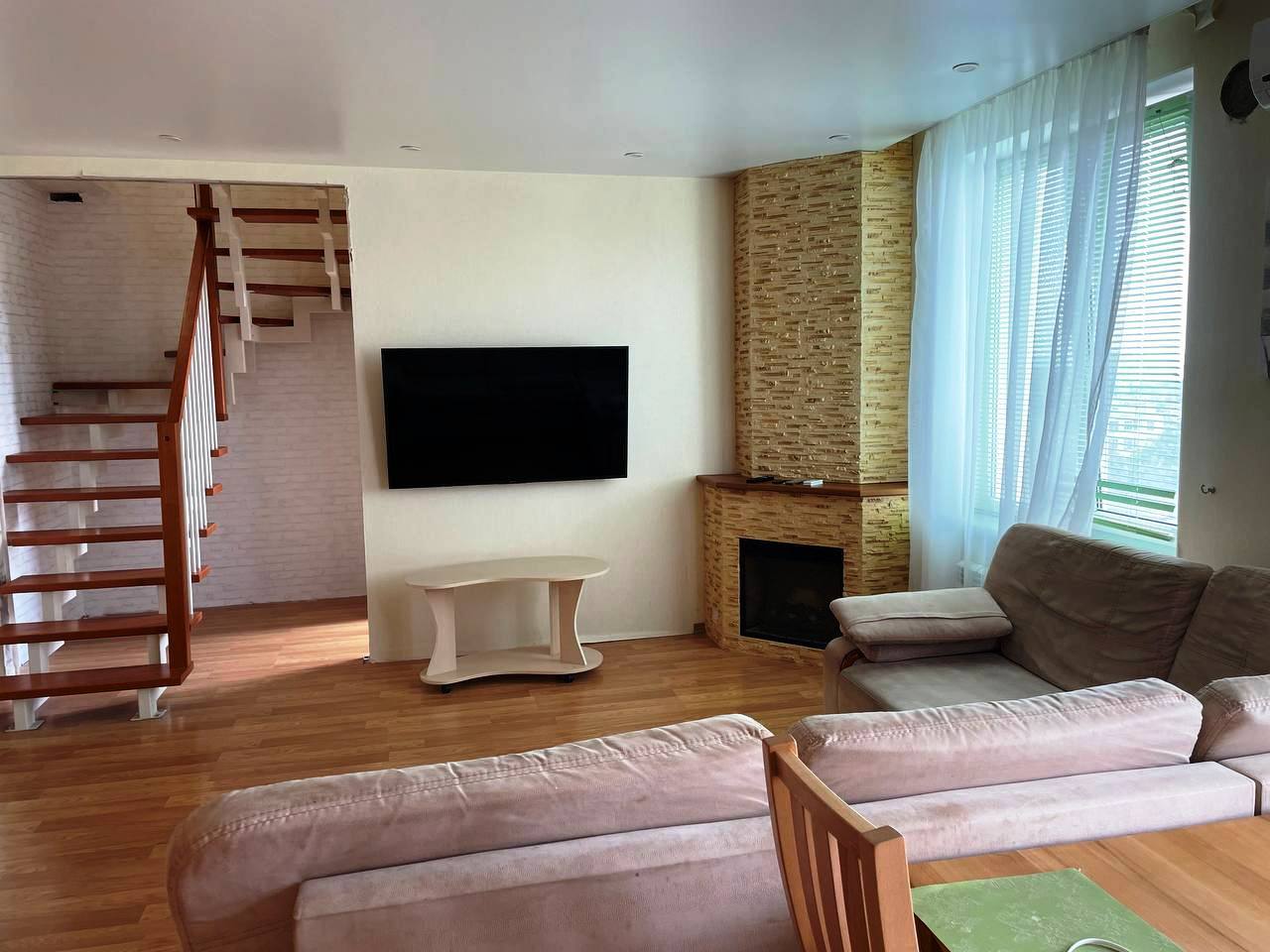Продажа 3-комнатной квартиры 104 м², Петра Григоренко просп., 16
