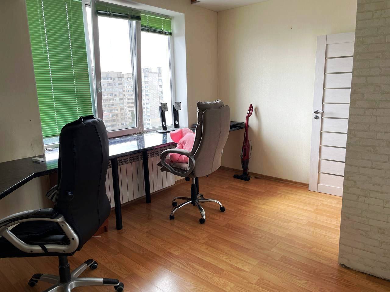 Продажа 3-комнатной квартиры 104 м², Петра Григоренко просп., 16