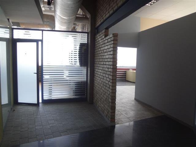 Аренда офиса 1000 м², Кирилловская ул.