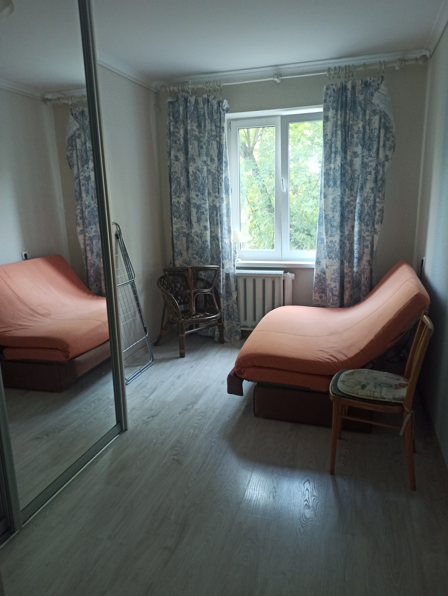 Оренда 3-кімнатної квартири 59 м², Патріотів вул., 96