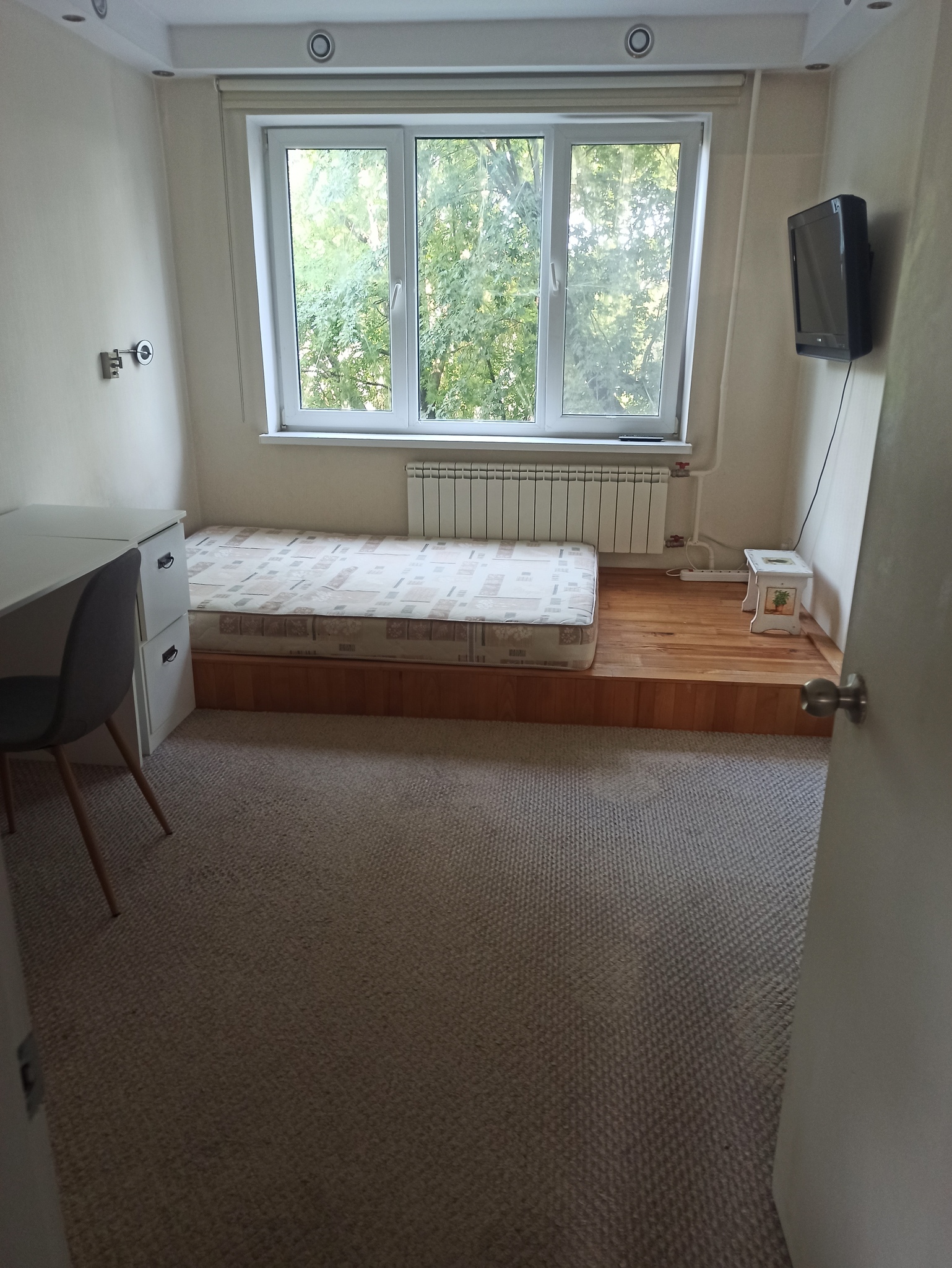 Оренда 3-кімнатної квартири 59 м², Патріотів вул., 96