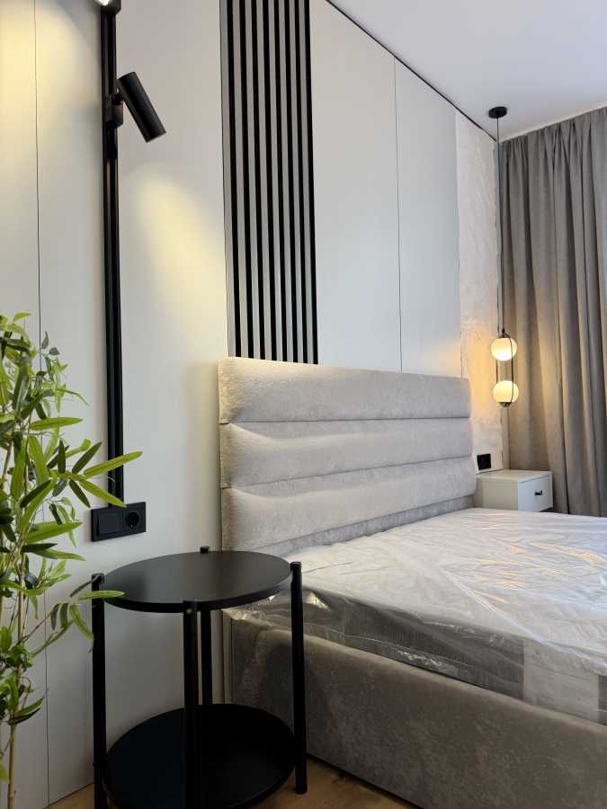 Продажа 1-комнатной квартиры 31 м², Институтская ул., 5