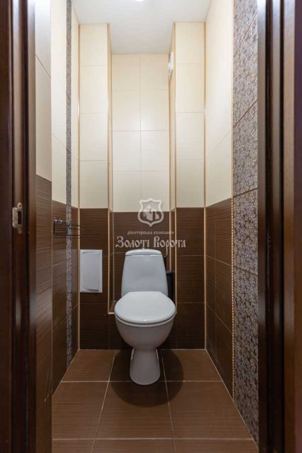 Продажа 3-комнатной квартиры 75.3 м², Ревуцкого ул., 44