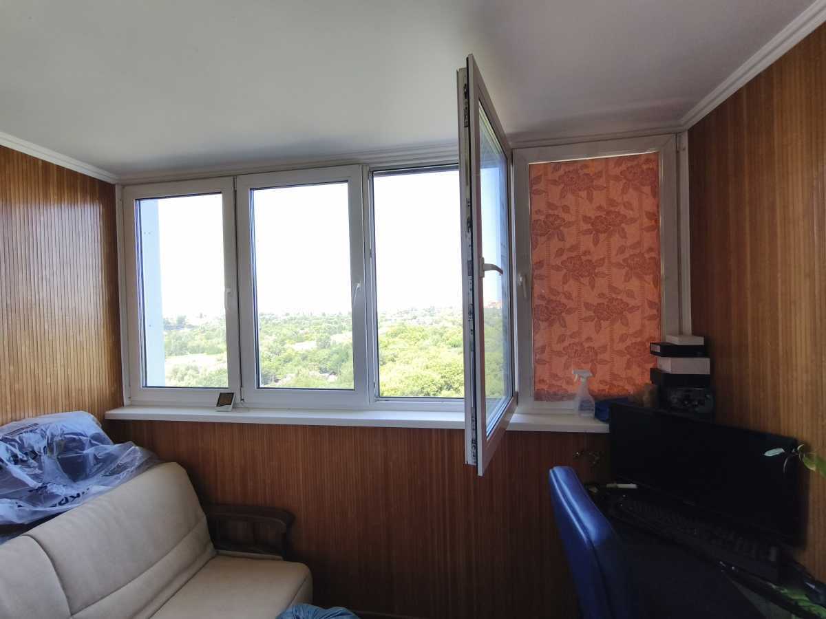 Продажа 3-комнатной квартиры 98.2 м², Здолбуновская ул., 13