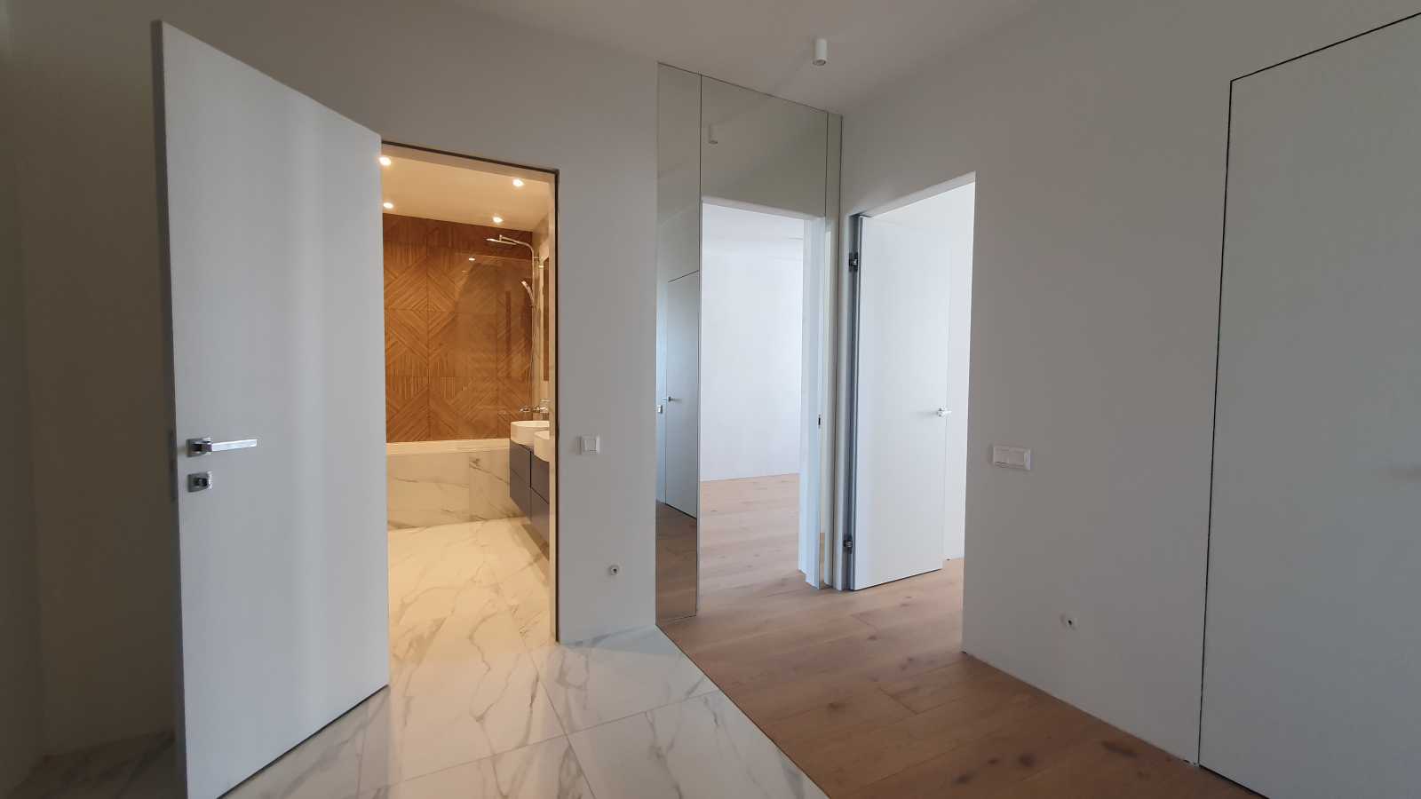 Продажа 3-комнатной квартиры 96 м², Петра Григоренко просп., 20