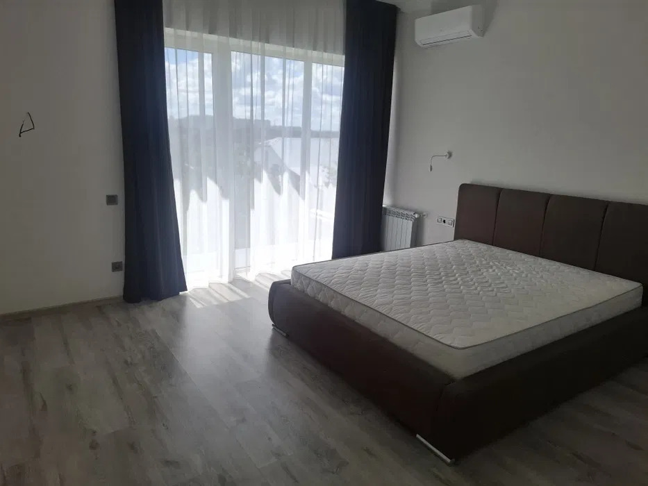 Аренда дома 155 м², Монтажников ул.