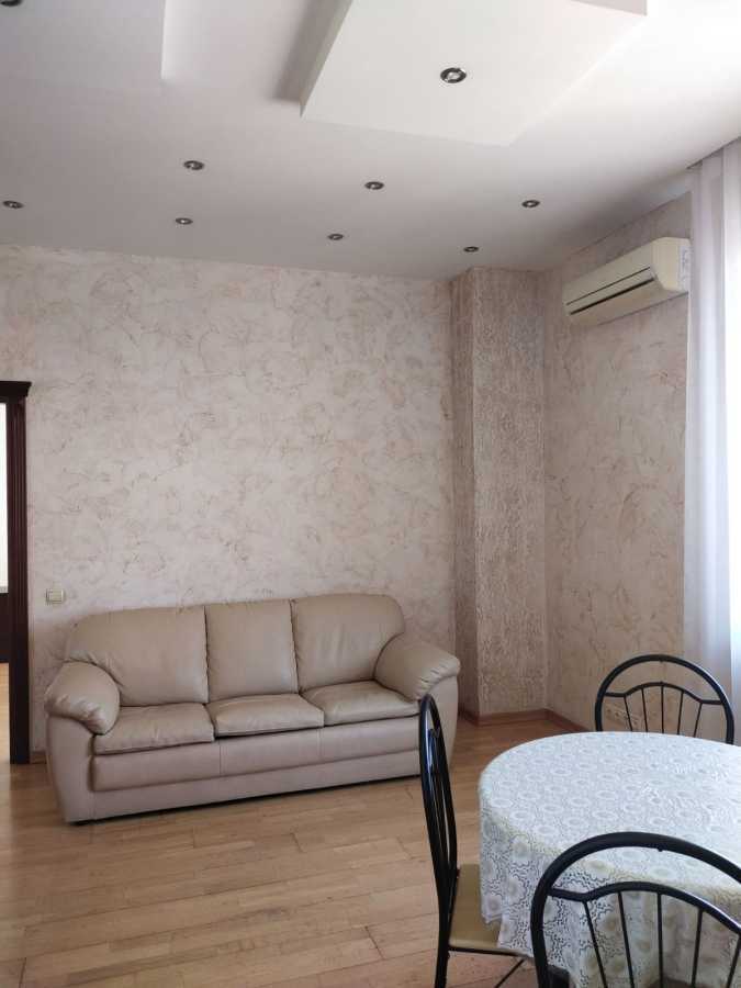 Аренда 1-комнатной квартиры 50 м², Екатерининская ул., 90