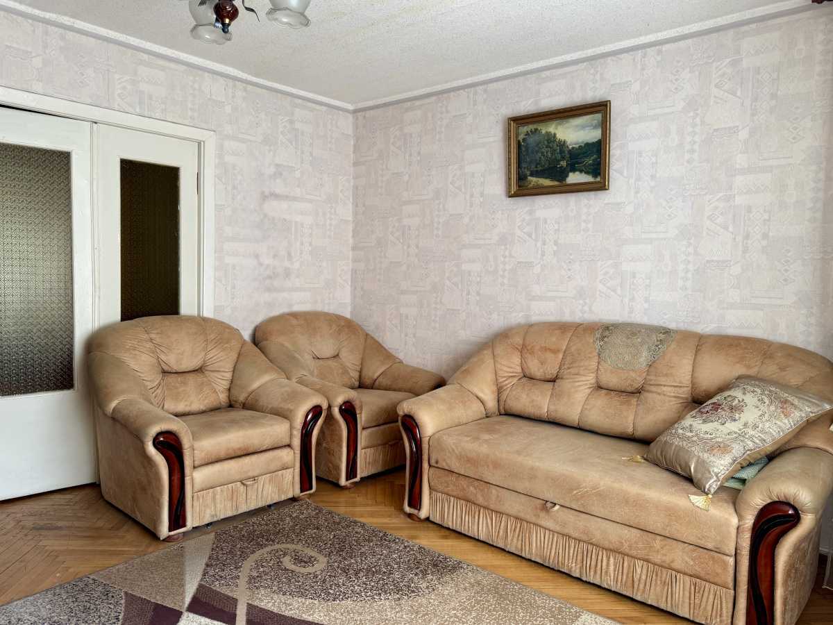 Продажа 2-комнатной квартиры 52 м², Генерала Витрука ул., 7А