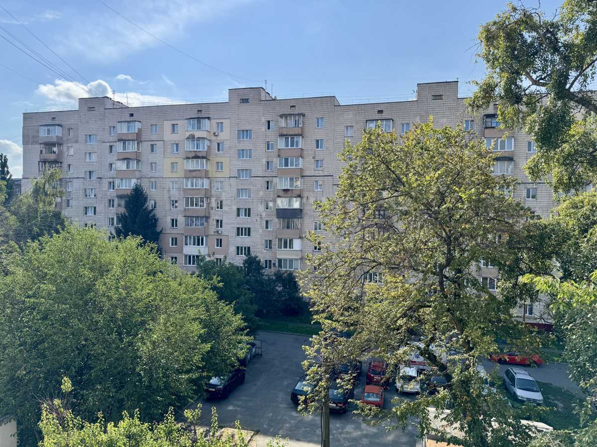 Продажа 2-комнатной квартиры 52 м², Генерала Витрука ул., 7А