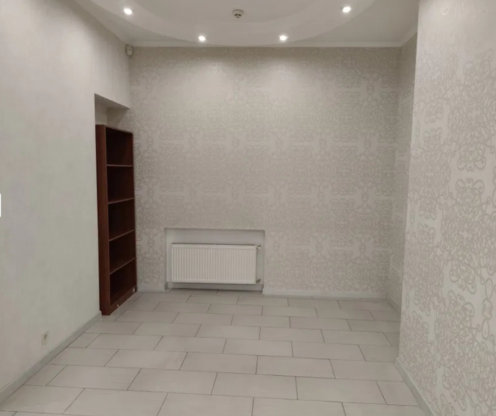 Оренда офісу 95 м², Польська вул.