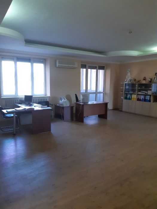 Продажа 4-комнатной квартиры 173 м², Институтская ул., 22/7