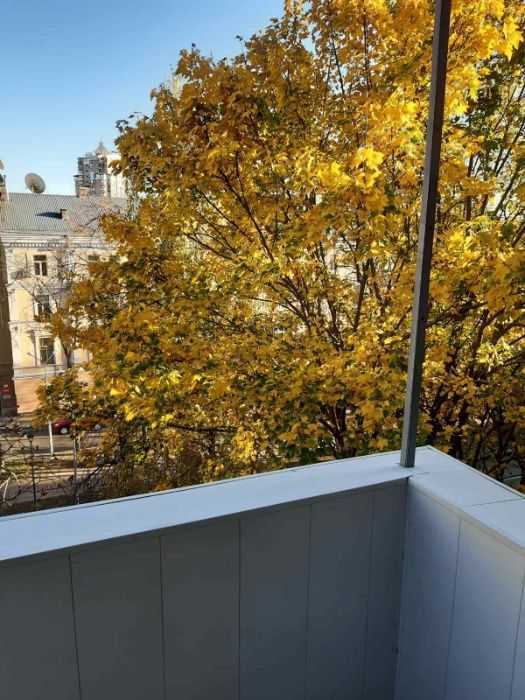 Продажа 4-комнатной квартиры 173 м², Институтская ул., 22/7