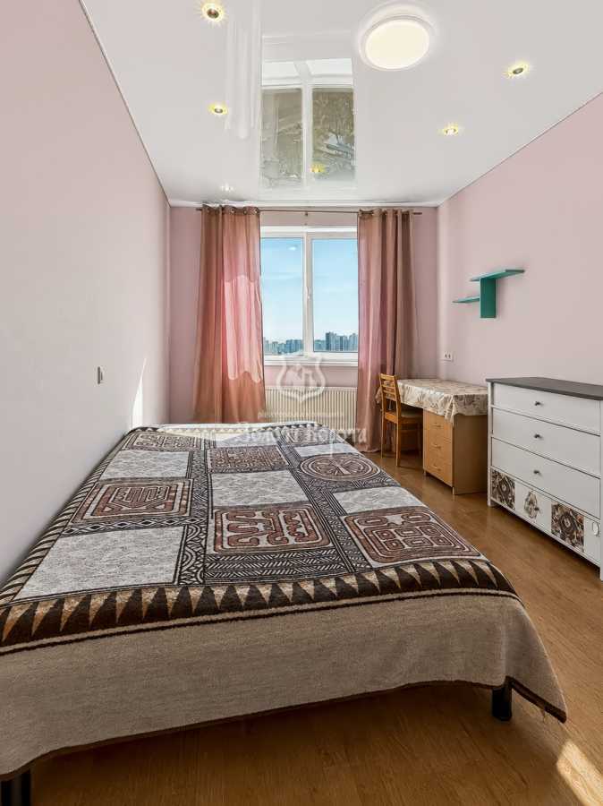 Продажа 2-комнатной квартиры 48.7 м², Юрия Шумского ул., 5