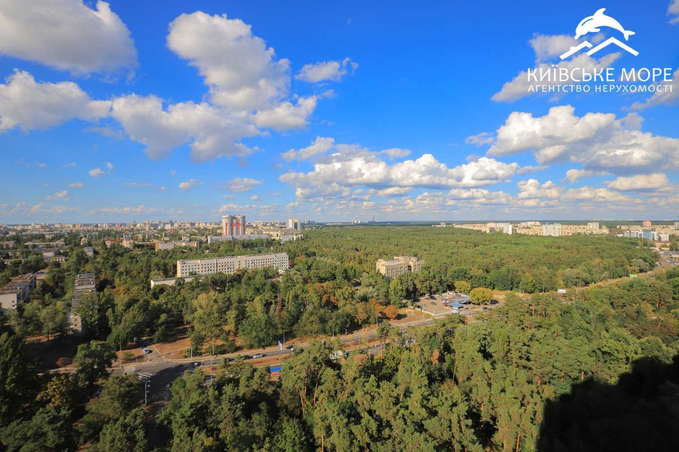 Продажа 5-комнатной квартиры 168 м², Воскресенская ул., 18