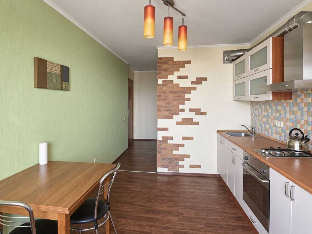 Продажа 1-комнатной квартиры 45.8 м², Чеська