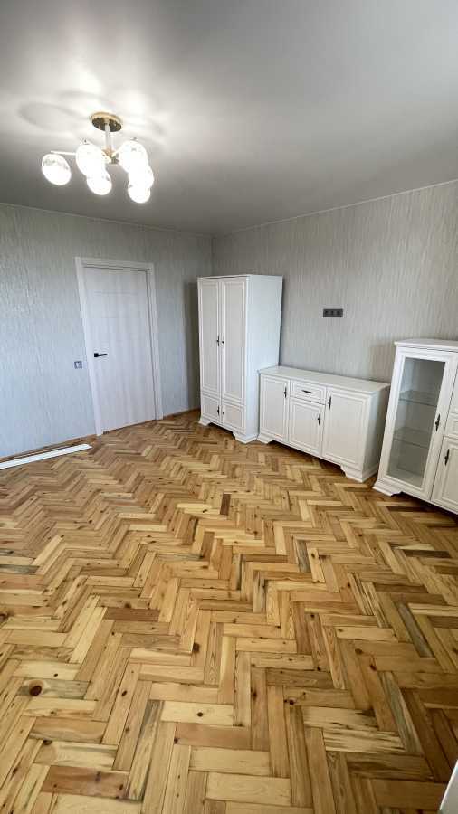 Продажа 2-комнатной квартиры 64.2 м², Шолохова ул., 36