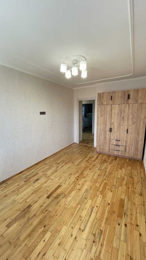 Продажа 2-комнатной квартиры 64.2 м², Шолохова ул., 36