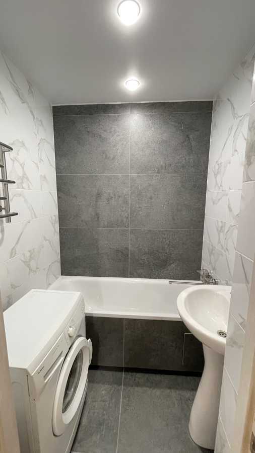 Продажа 2-комнатной квартиры 64.2 м², Шолохова ул., 36