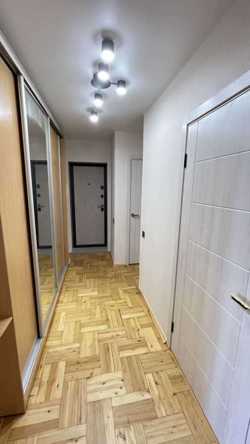 Продажа 2-комнатной квартиры 64.2 м², Шолохова ул., 36
