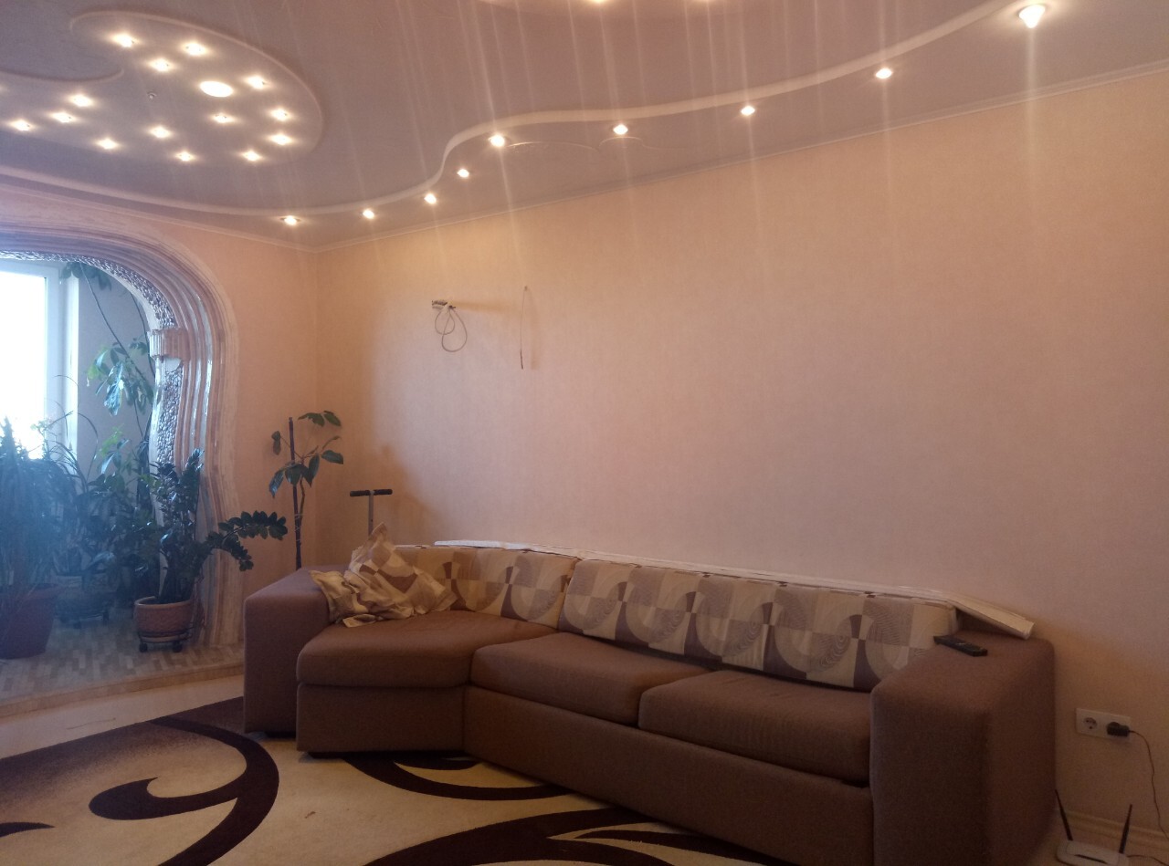 Продажа 3-комнатной квартиры 150 м², Тополевая ул., 26
