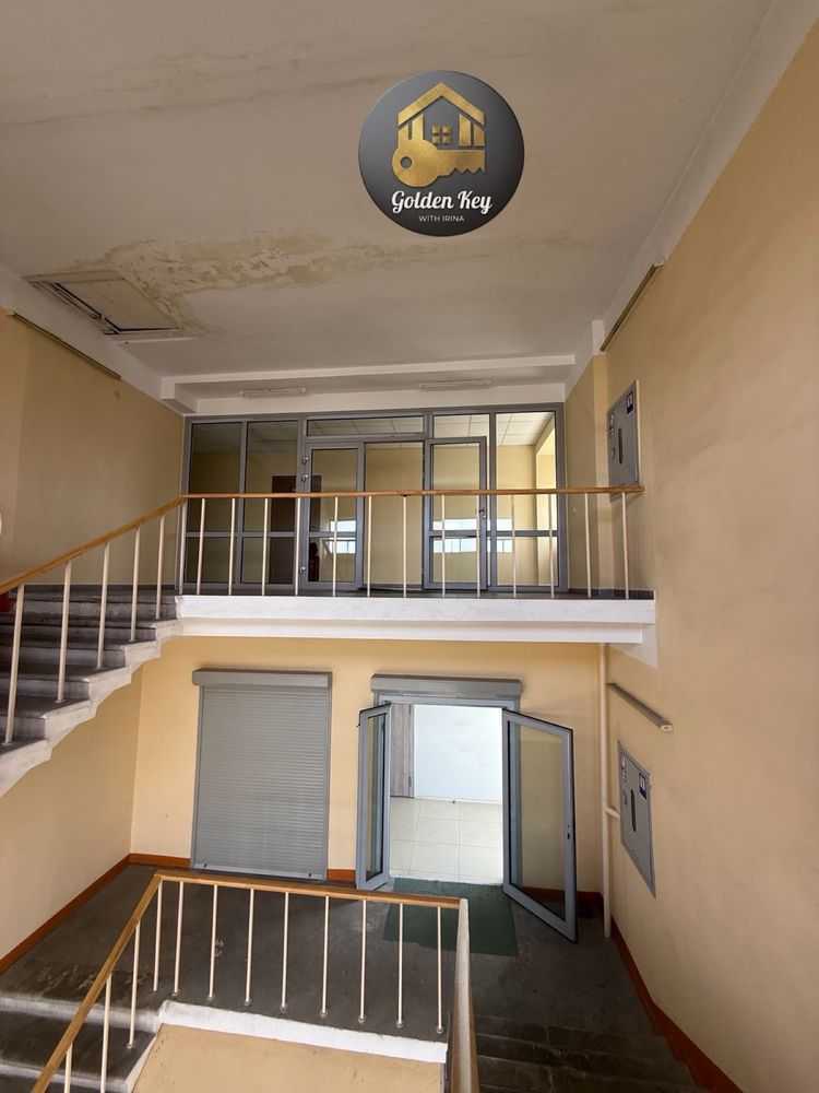 Продажа офиса 39.7 м², Евгения Сверстюка ул., 11