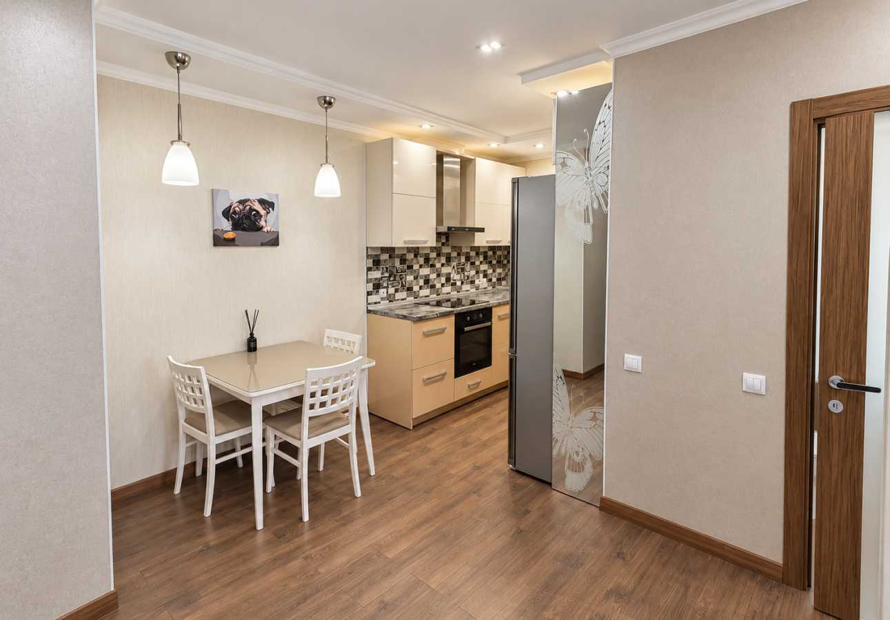 Продажа 1-комнатной квартиры 52 м², Михаила Донца ул., Ломоносова, 48