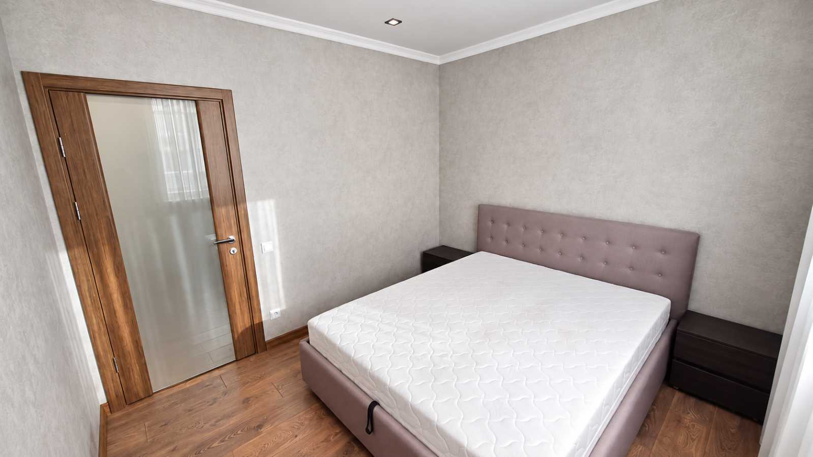 Продажа 1-комнатной квартиры 52 м², Михаила Донца ул., Ломоносова, 48