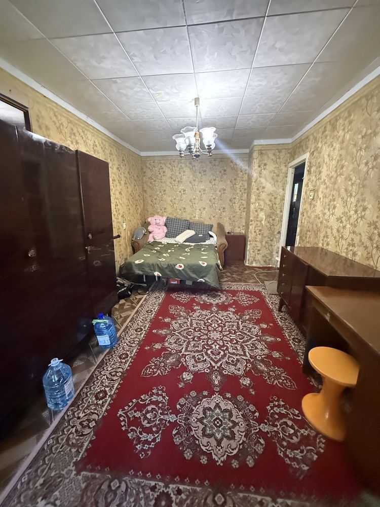 Продажа 1-комнатной квартиры 30 м², Добровольского просп., 93