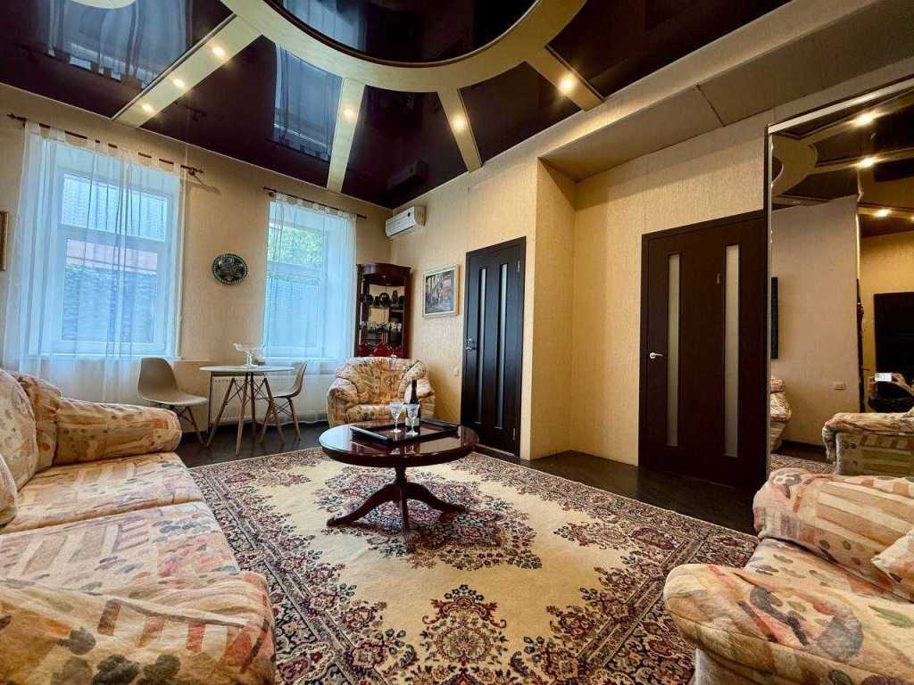 Оренда 2-кімнатної квартири 47 м², Панаса Мирного вул., 9Б