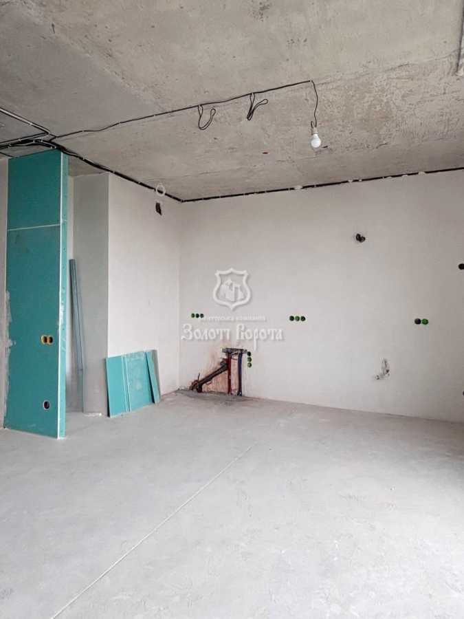 Продаж 2-кімнатної квартири 71.3 м², Полкова вул., 65